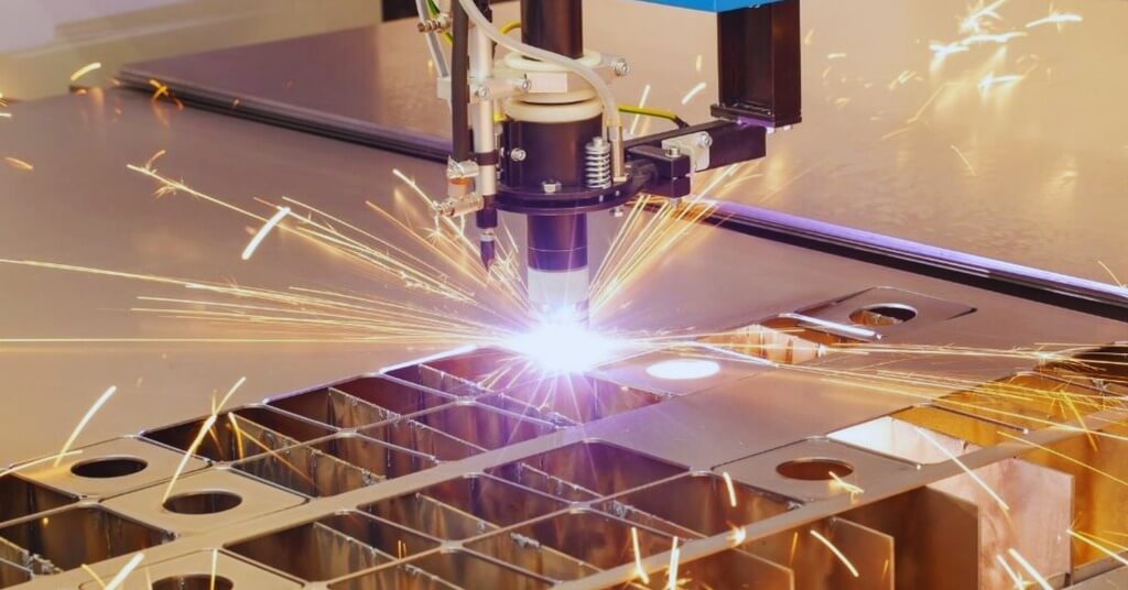 Advantages and Disadvantages of Plasma Cutting in Metal Manufacturing