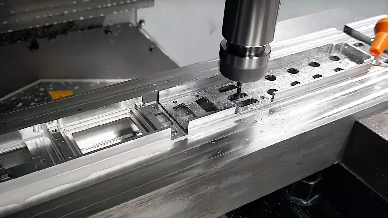 CNC Machining for Beginners: How to Start Learning the Basics