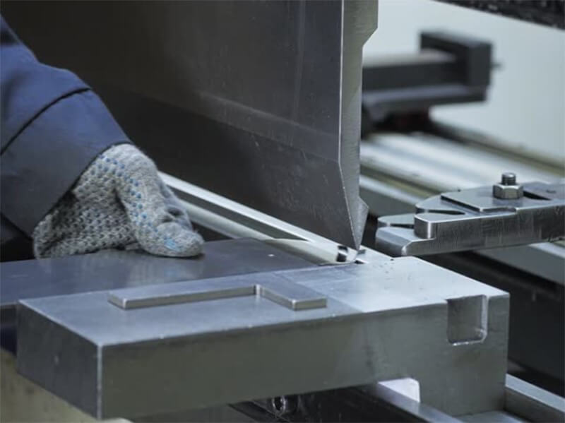 Advantages of Aluminum Sheet Metal Processing in China