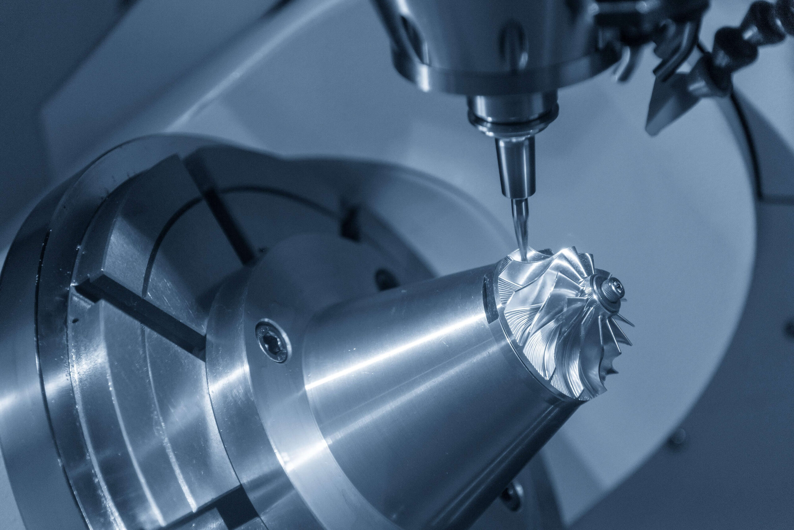 What is 5 axis machining services? Working principle, types and benefits