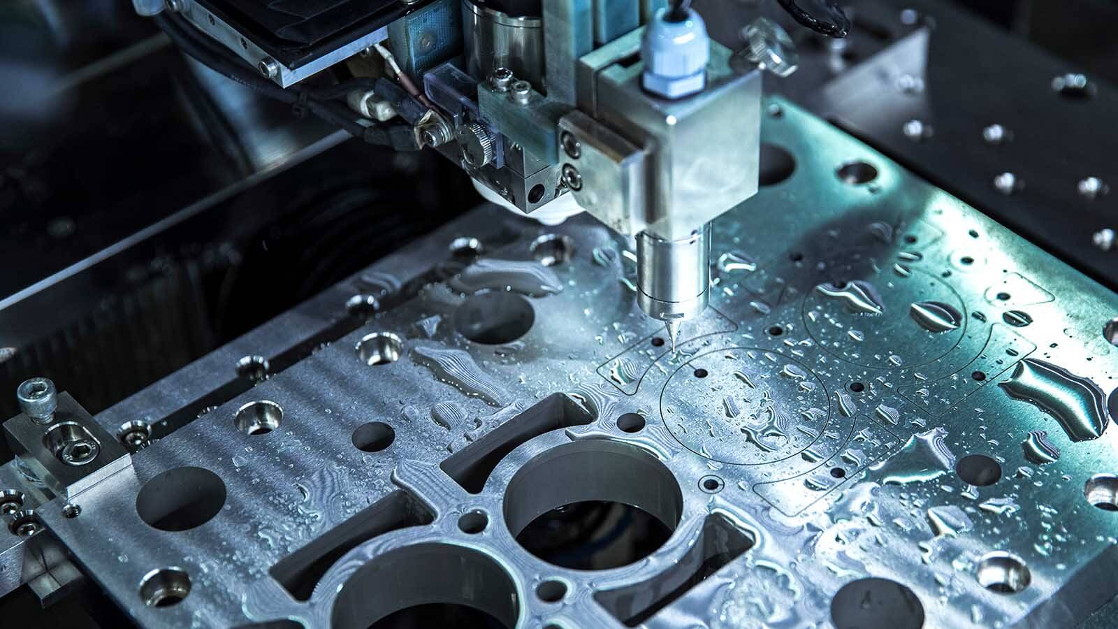 How to Ensure Precision and Accuracy in CNC Milling