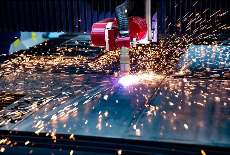 CNC metal cutting: the perfect combination of precision and efficiency